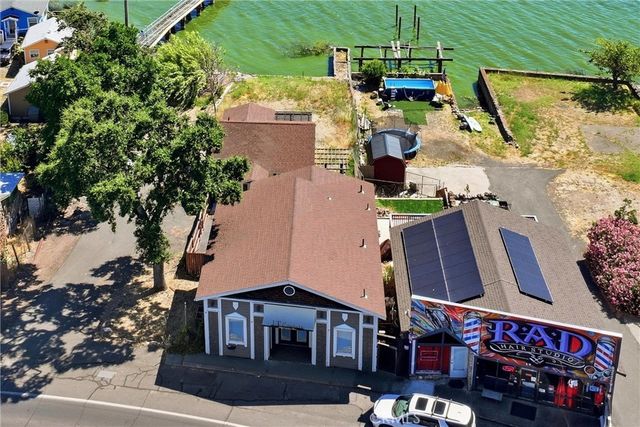 14465 Lakeshore, Clearlake
