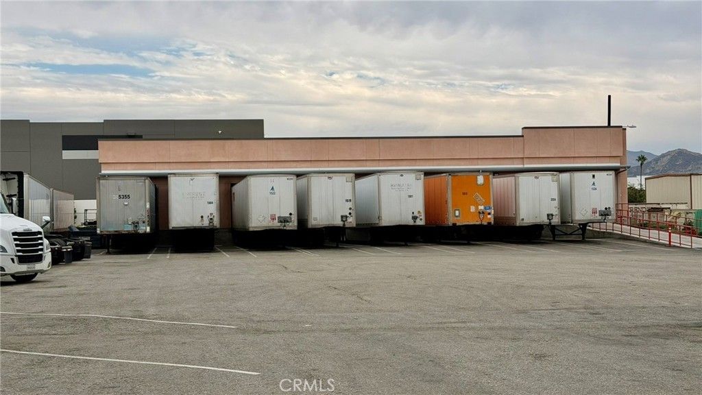 11101 Calabash, Fontana