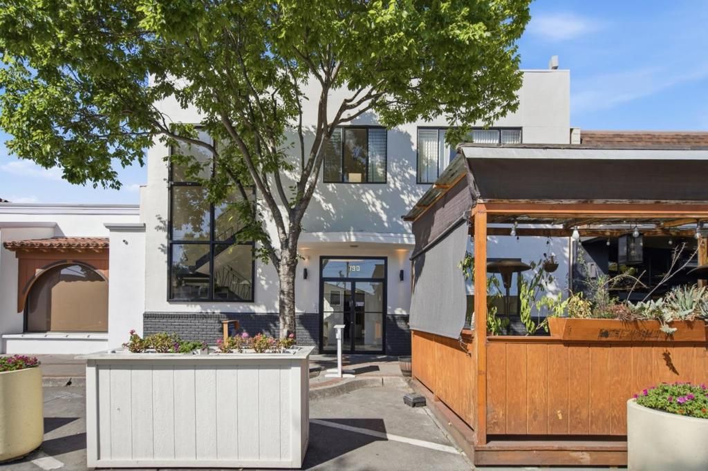 790 Laurel Street, San Carlos