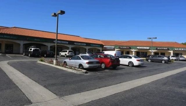 10674 Los Alamitos Boulevard, Los Alamitos