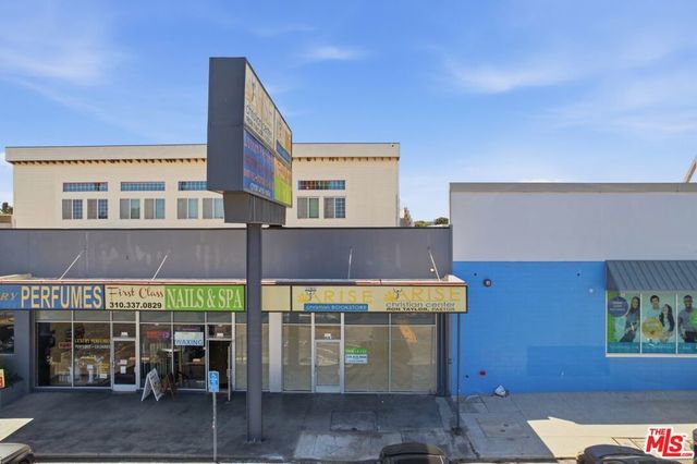 6949 La Tijera Boulevard # C1, Los Angeles