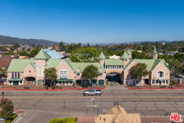 485 Alisal Road, Solvang