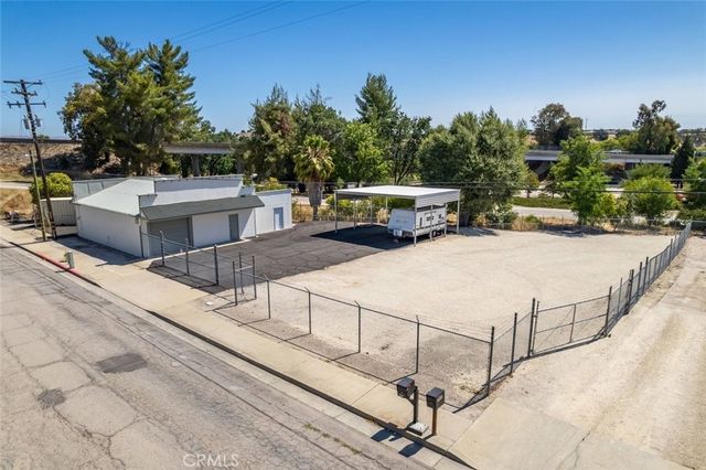 3724 Oak St., Paso Robles