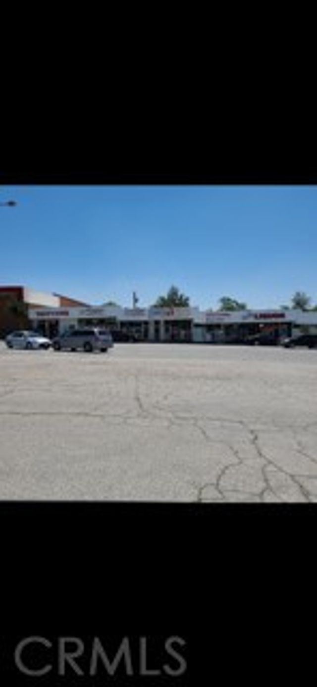 35045 Ave D, Yucaipa