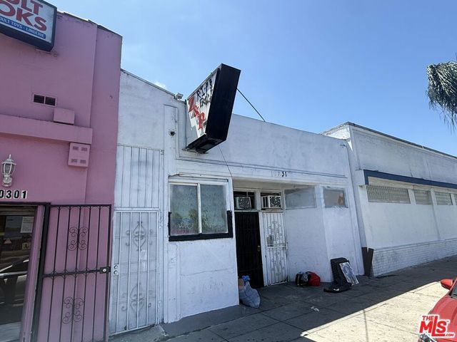 10231 Hawthorne Boulevard, Inglewood
