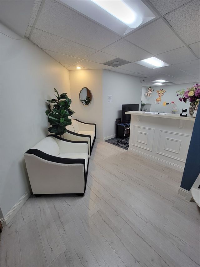 22148 Sherman Way, Canoga Park