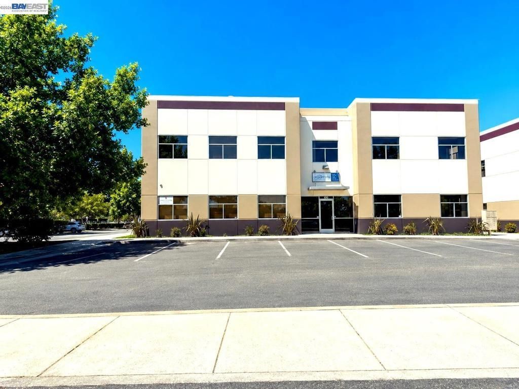 405 Boulder Ct Unit 100, Pleasanton