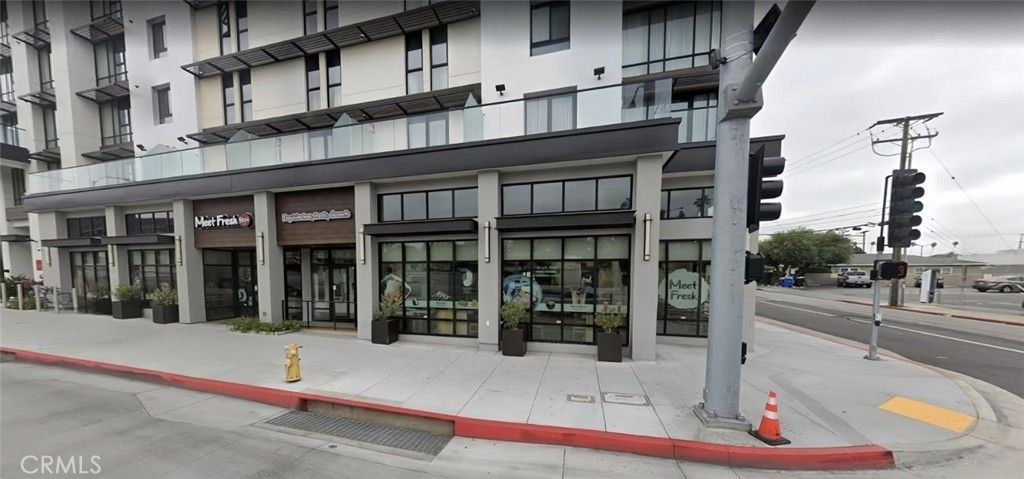 400 N Atlantic Boulevard, Monterey Park