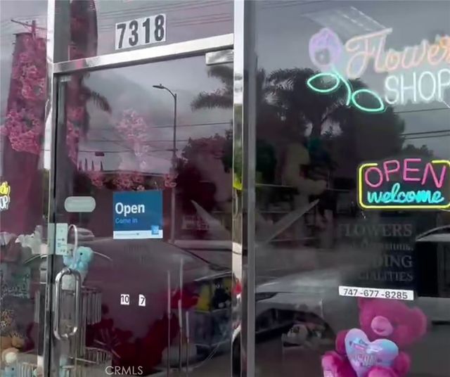 7318 Sepulveda Boulevard, Van Nuys