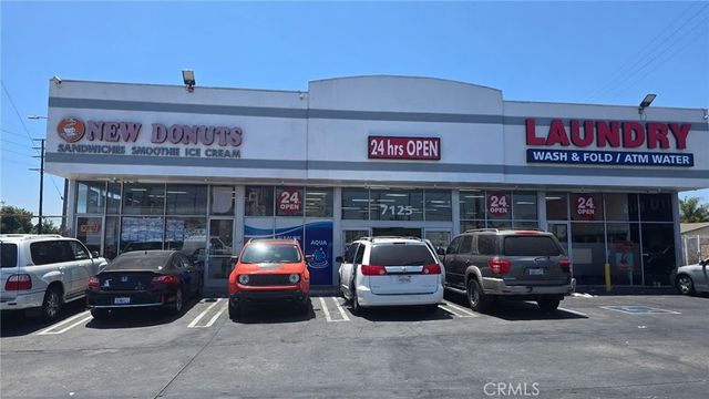 7125 San Pedro St., Los Angeles
