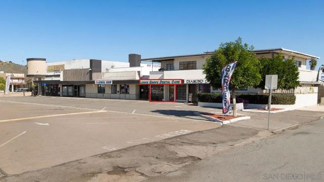 7854 Golden Avenue, Lemon Grove