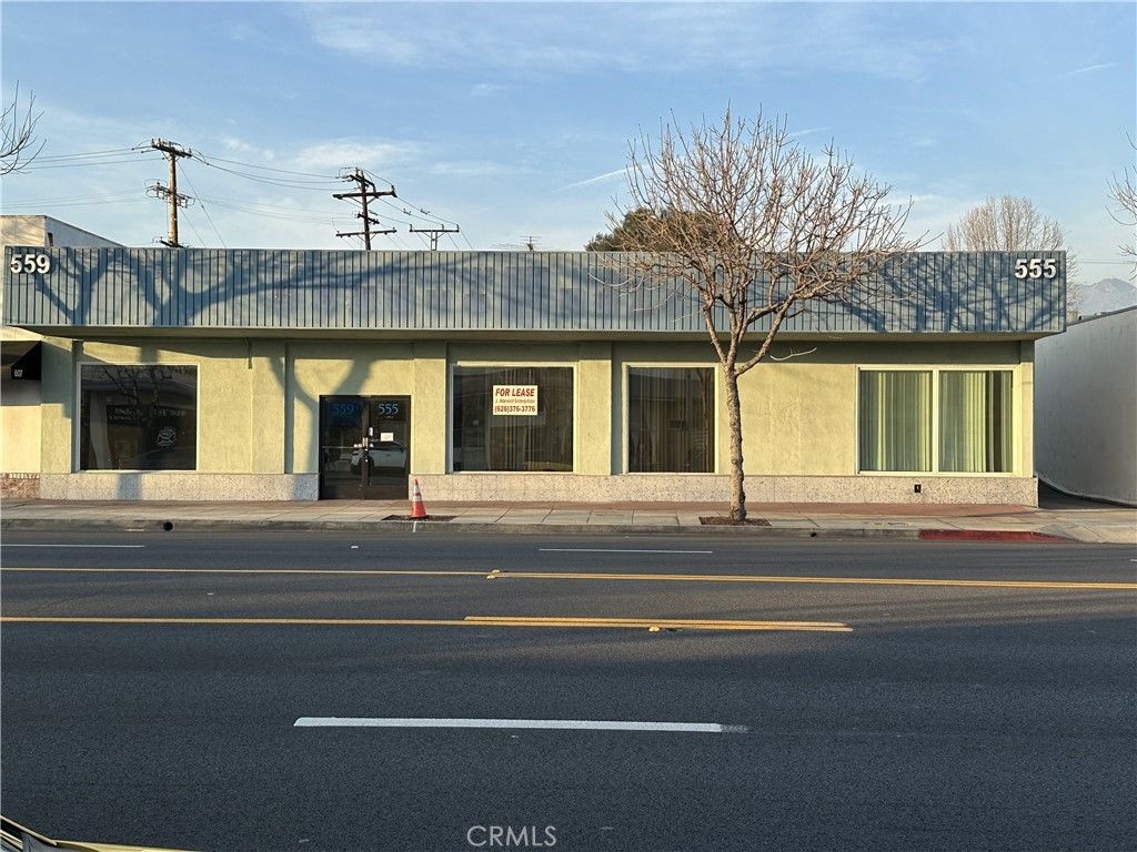 555 W Las Tunas, San Gabriel