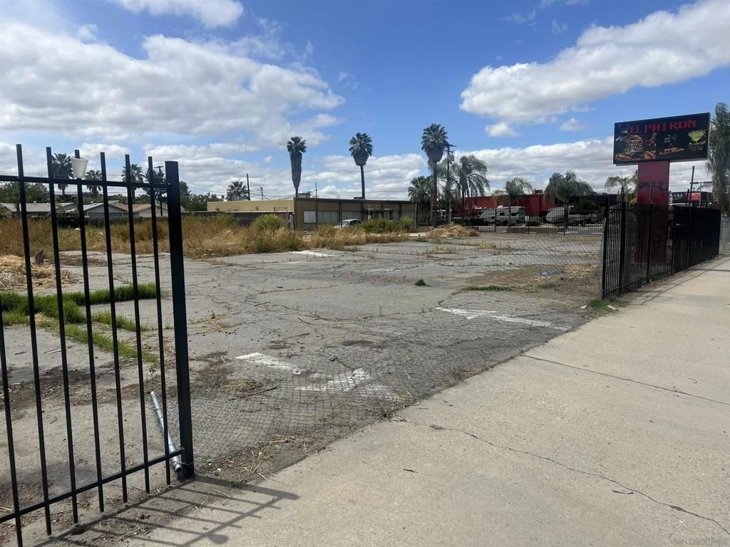 41525 East Florida Avenue, Hemet