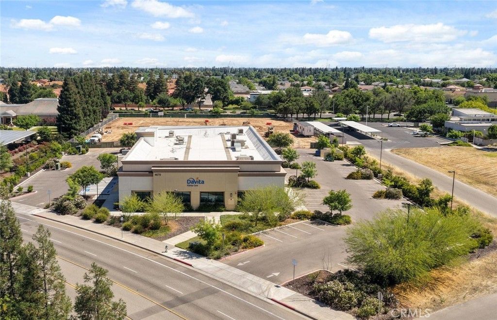 4679 W Spruce, Fresno