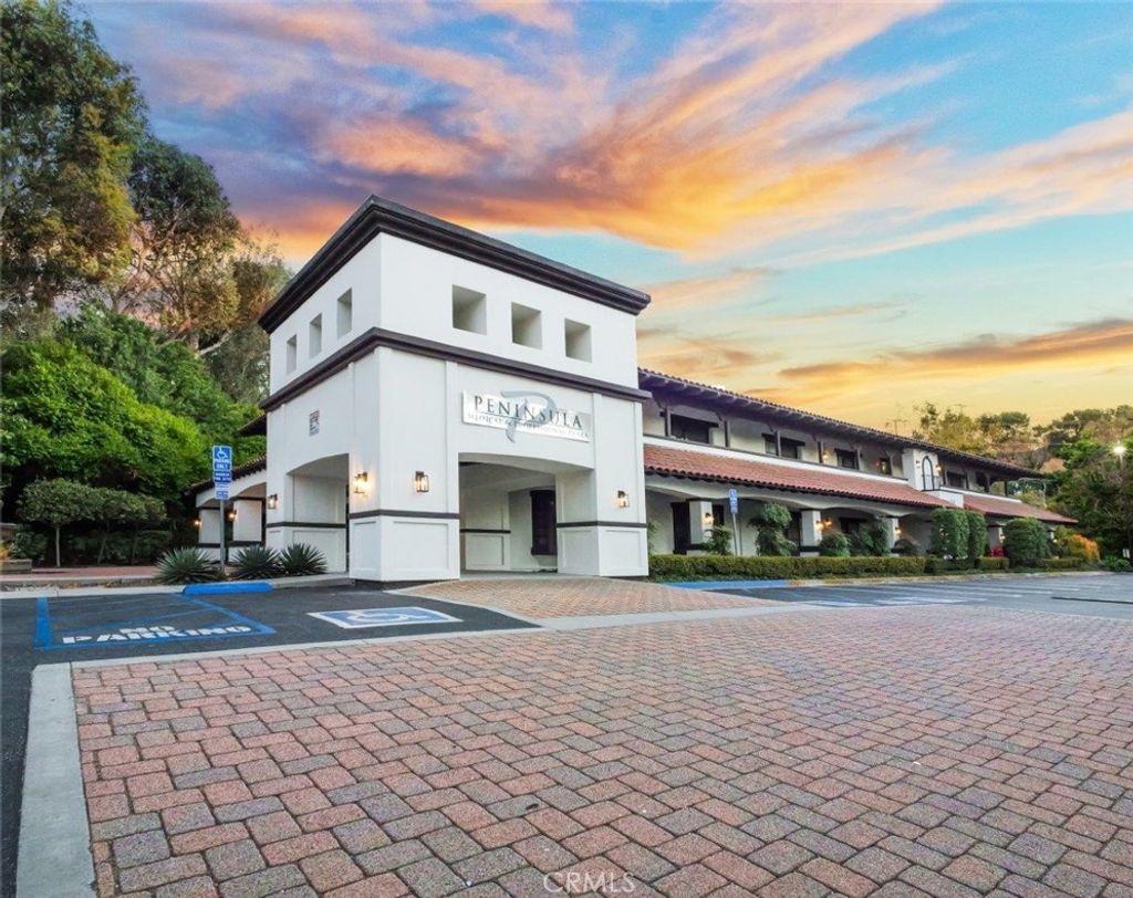 25550 Hawthorne Boulevard # 100, Torrance