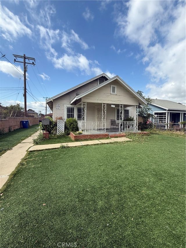 1135 W 95th, Los Angeles