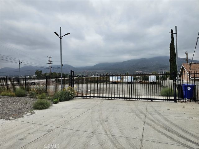 19838 Kendall, San Bernardino