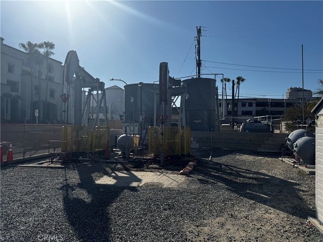201 2nd Street, Huntington Beach