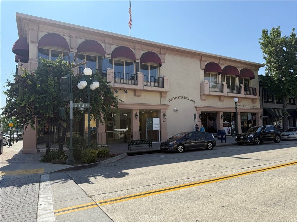 535 S Myrtle # 202, Monrovia