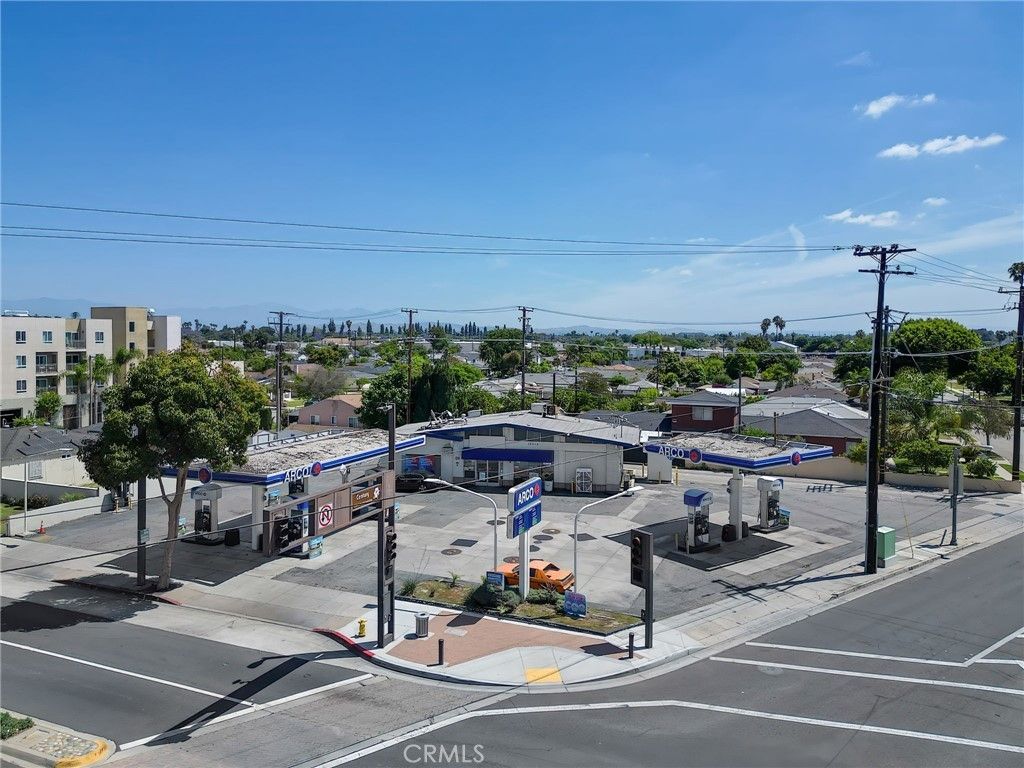 12310 Garfield, South Gate