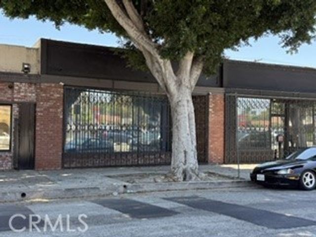 1610 W Magnolia Boulevard, Burbank