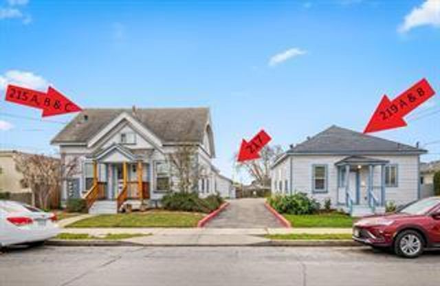 Lang Street, Salinas