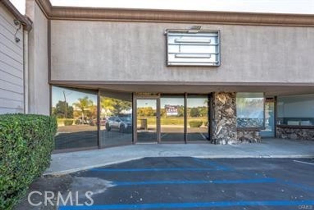 24609 Arch Street, Newhall