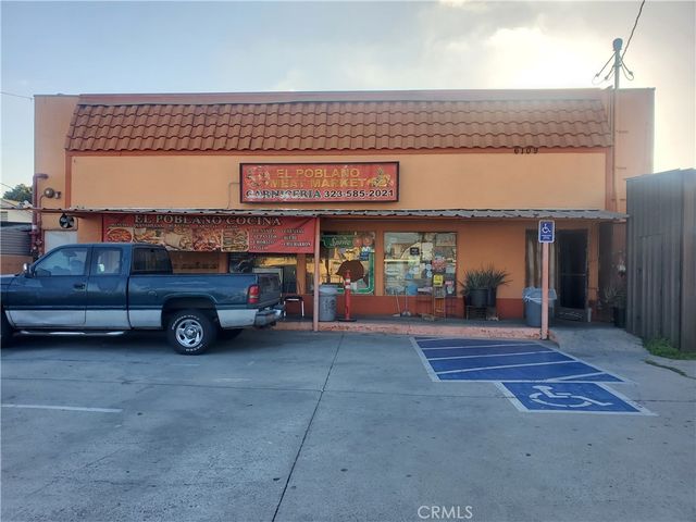 6109 Holmes Avenue, Los Angeles