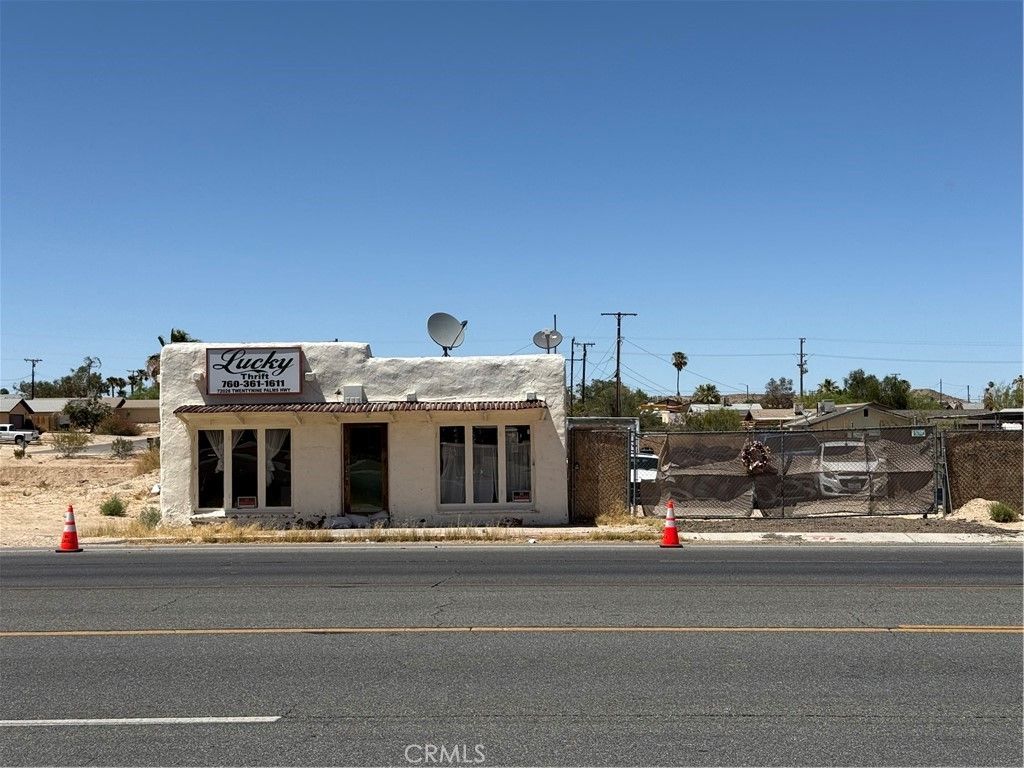 72028 29 Palms, 29 Palms