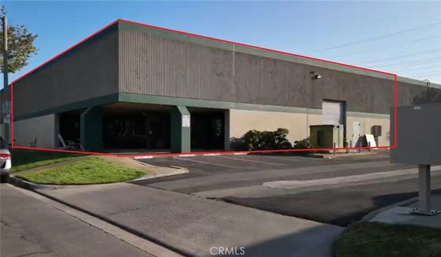 21561 Surveyor # 2b, Huntington Beach
