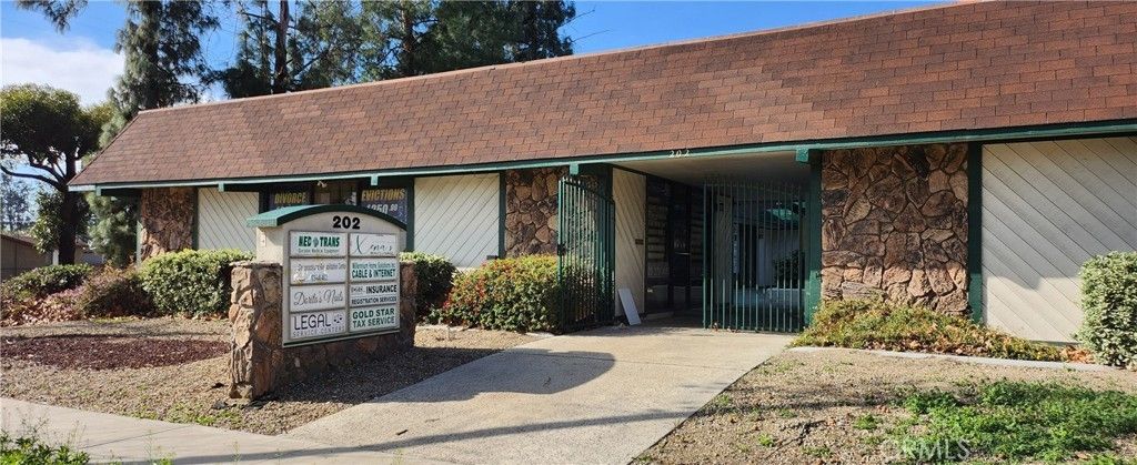 202 N Riverside Avenue, Rialto