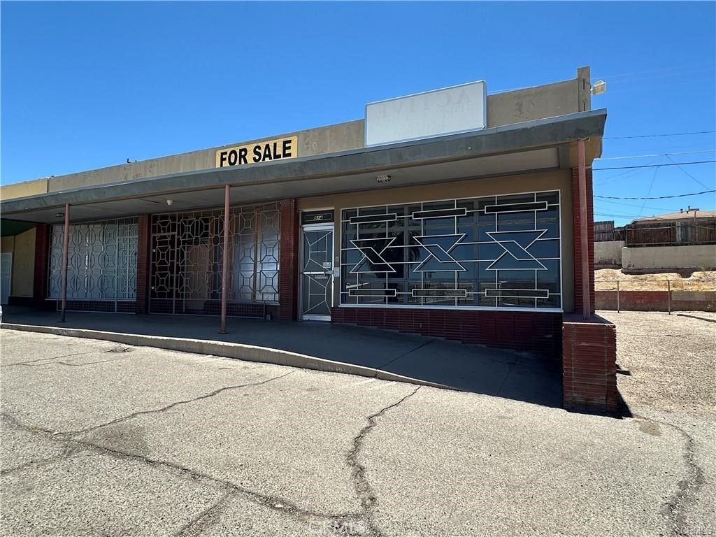 814 E Williams Street, Barstow