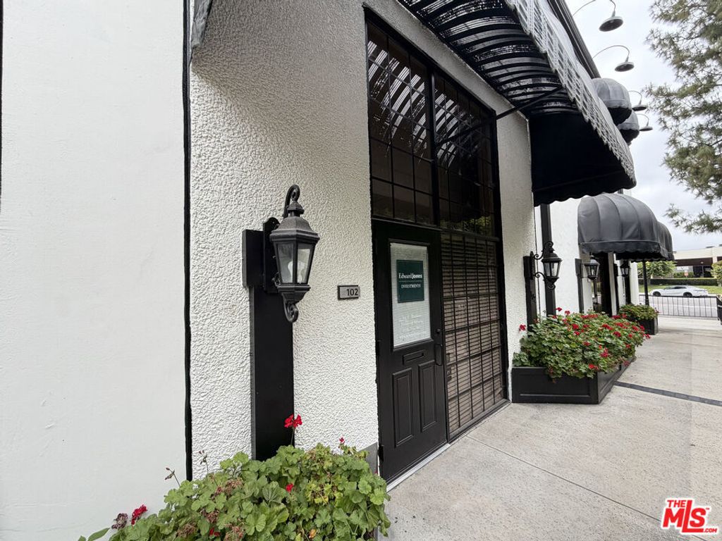 19350 Business Center Drive # 104, Northridge