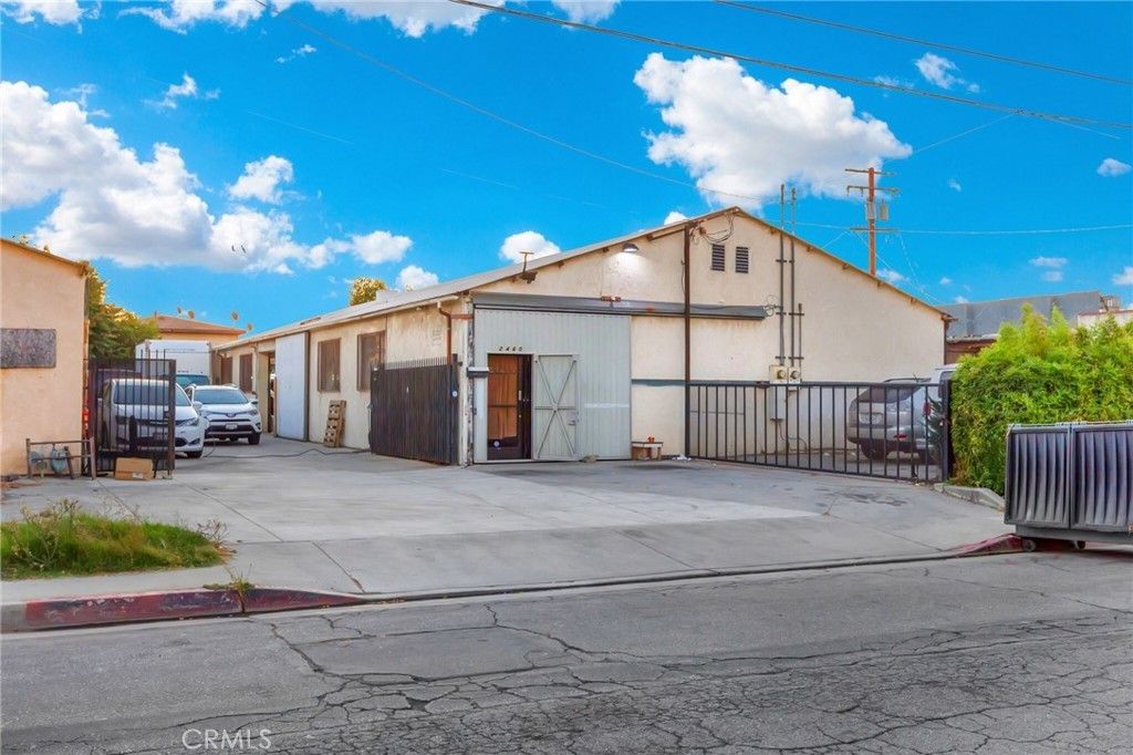 2460 Chico, South El Monte
