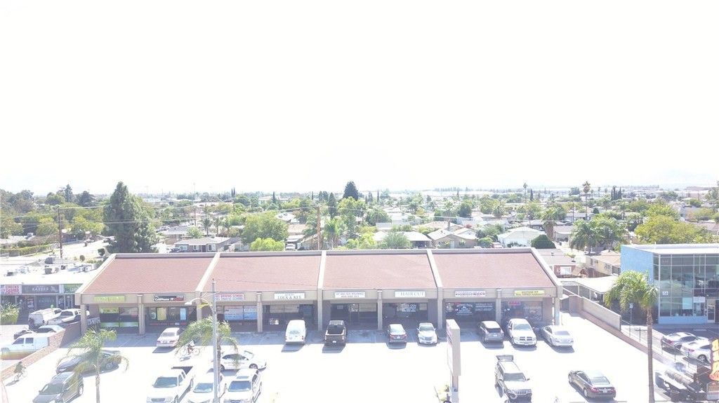 519 W Foothill, Rialto