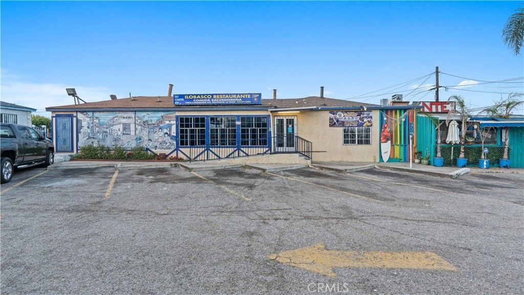 10020 S Inglewood, Inglewood
