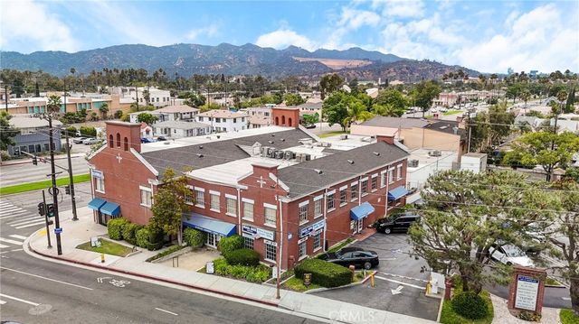 N/A, Glendale