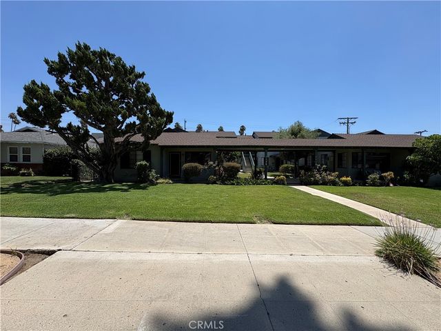 1118 Western Avenue, Glendale