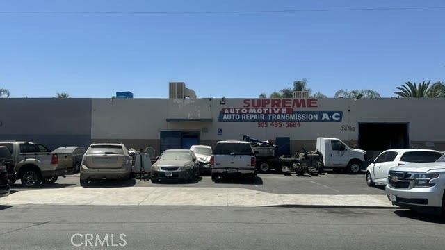 211 S Mount Vernon, San Bernardino