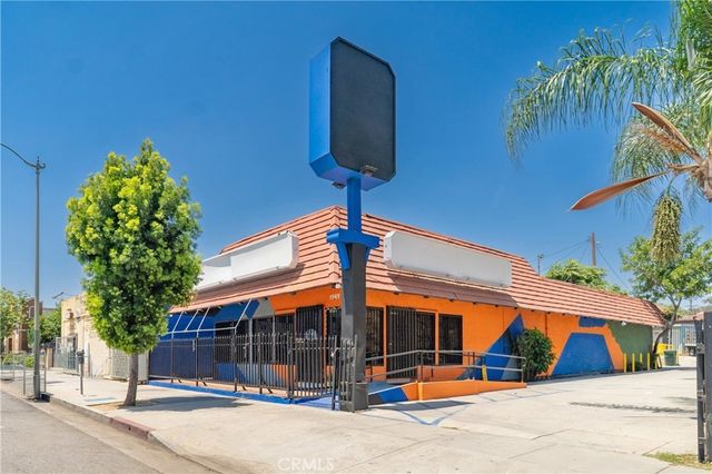 1949 E 1st, Los Angeles