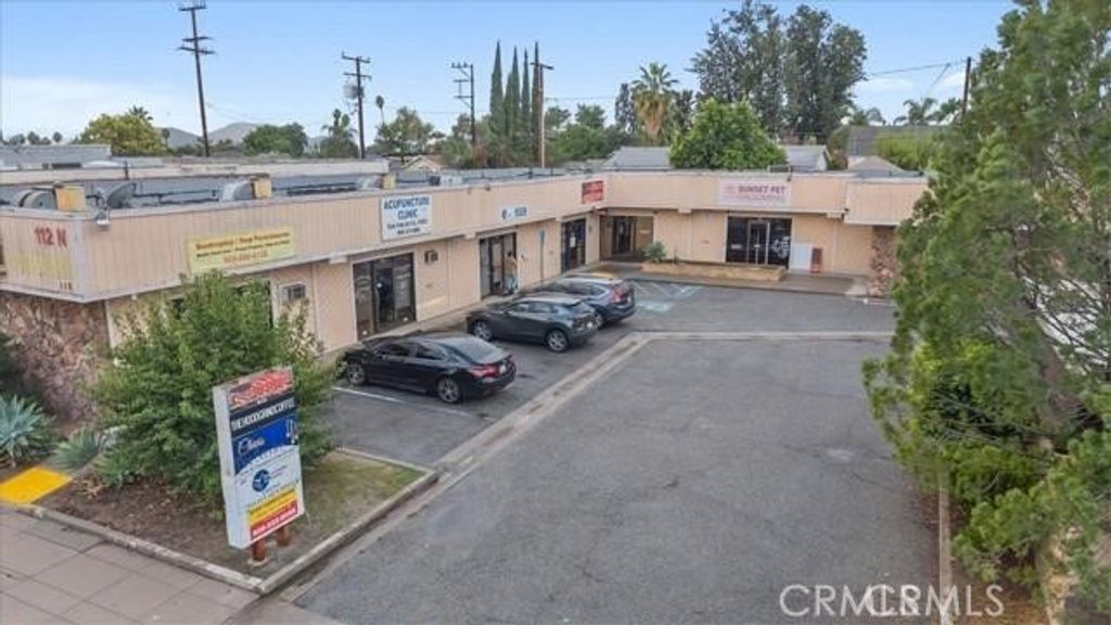 106 N Riverside, Rialto