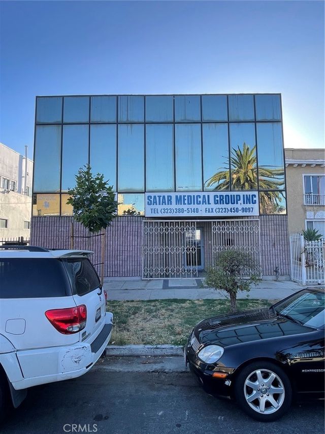 715 N Ridgewood Place, Los Angeles
