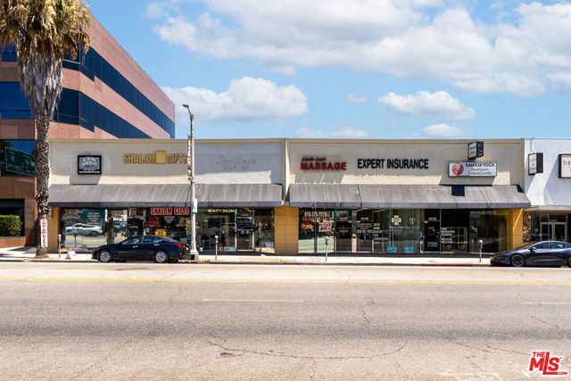15143 Ventura Boulevard, Los Angeles