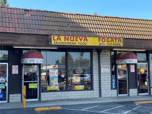 16852 Sherman Way, Van Nuys