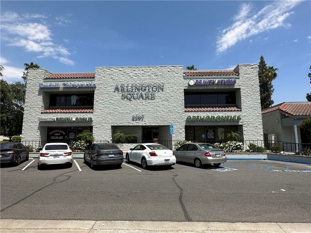 3297 Arlington Avenue # 206, Riverside