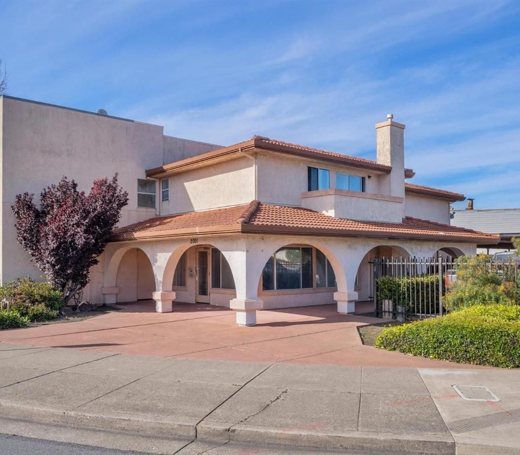 2001 Broadway Avenue, San Pablo