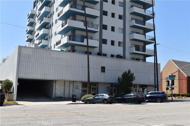 1153 N Brand Boulevard, Glendale