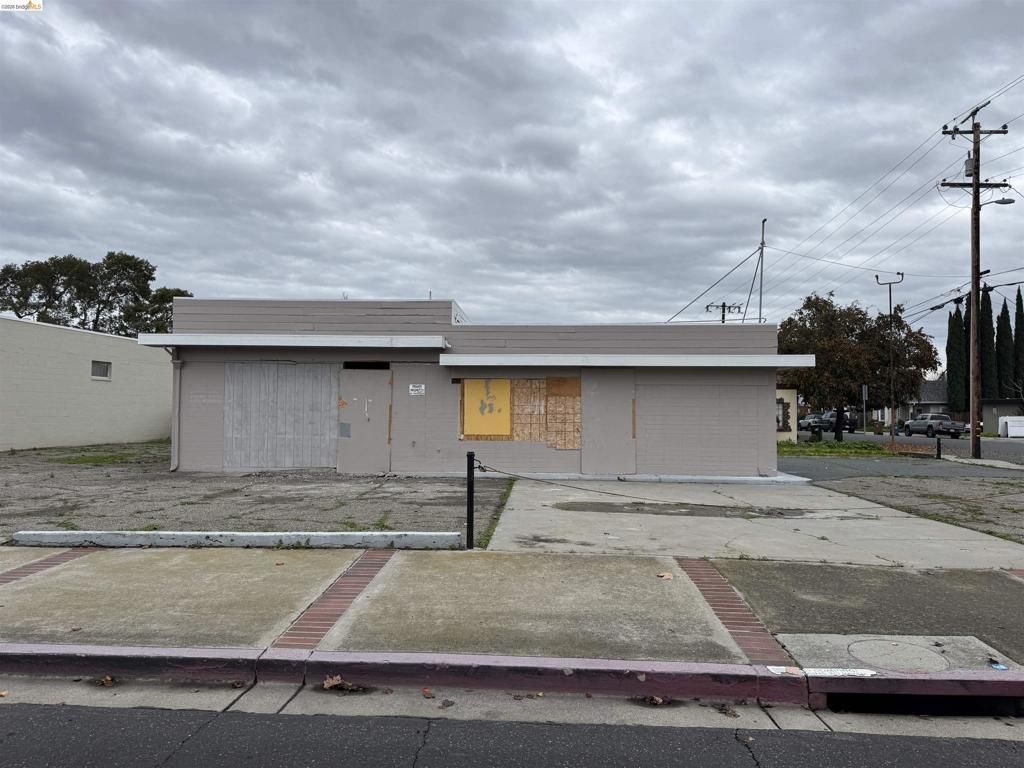415 G St, Antioch