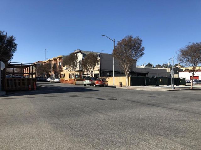 206 5th Street, Hollister
