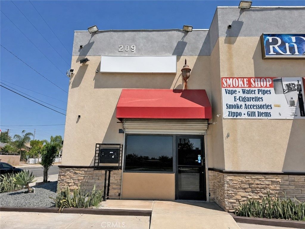 299 W Olive #a, Colton